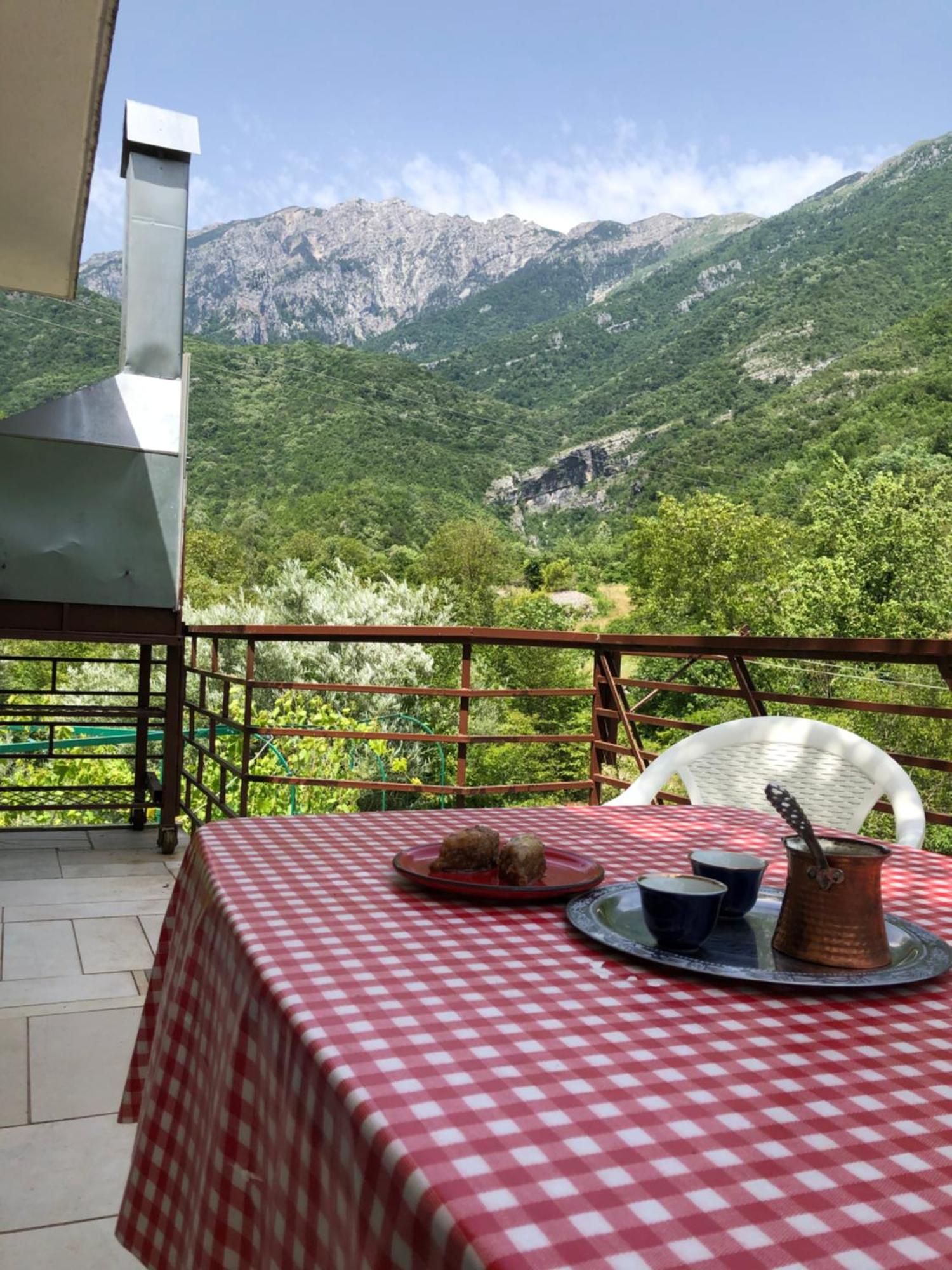 Villa Kuca Za Odmor Diva à Mostar Extérieur photo