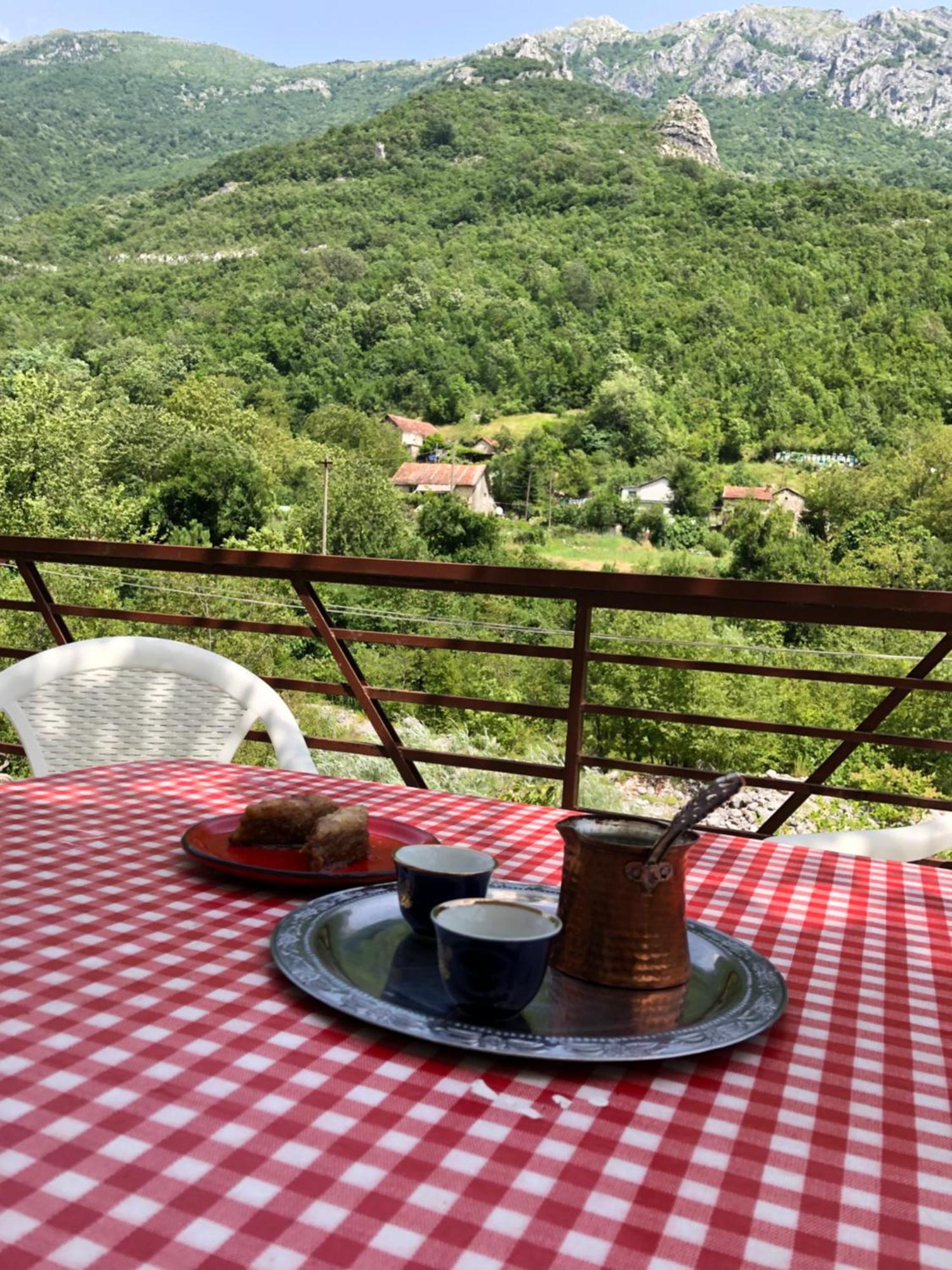 Villa Kuca Za Odmor Diva à Mostar Extérieur photo