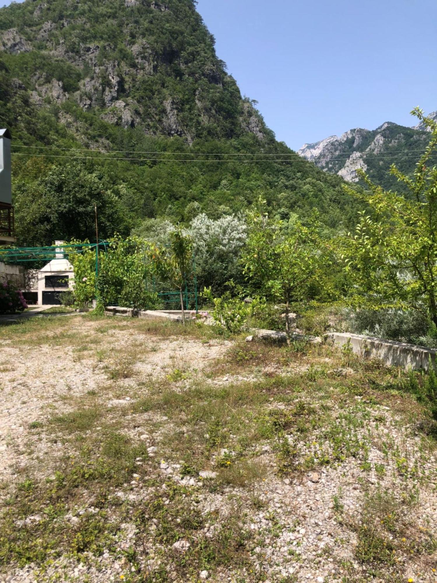 Villa Kuca Za Odmor Diva à Mostar Extérieur photo